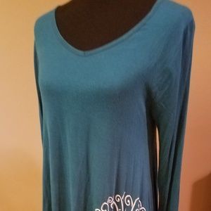 Super cute tunic, Tree with owls